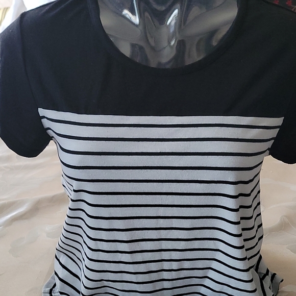 Top - Picture 1 of 6